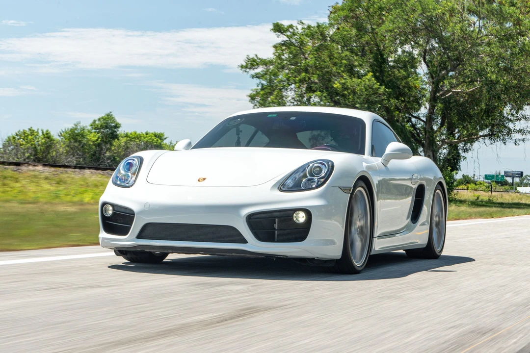 2014 Porsche 981 Cayman S - Image 9 of 31