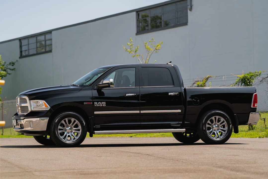 2014 Ram 1500 1st Gen - Image 5 of 31