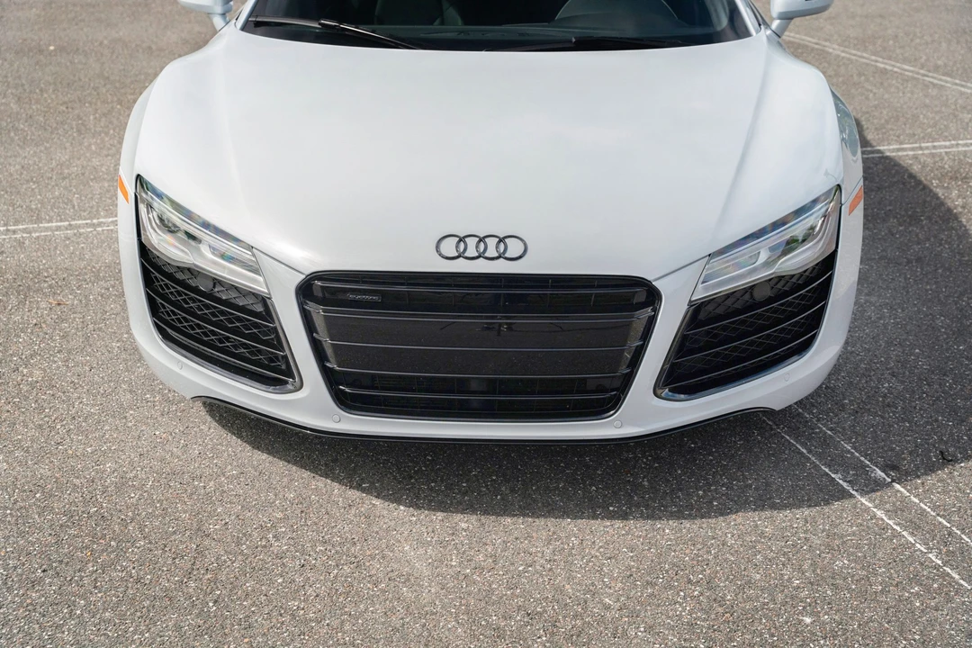 2015 Audi 42 R8 - Image 19 of 31