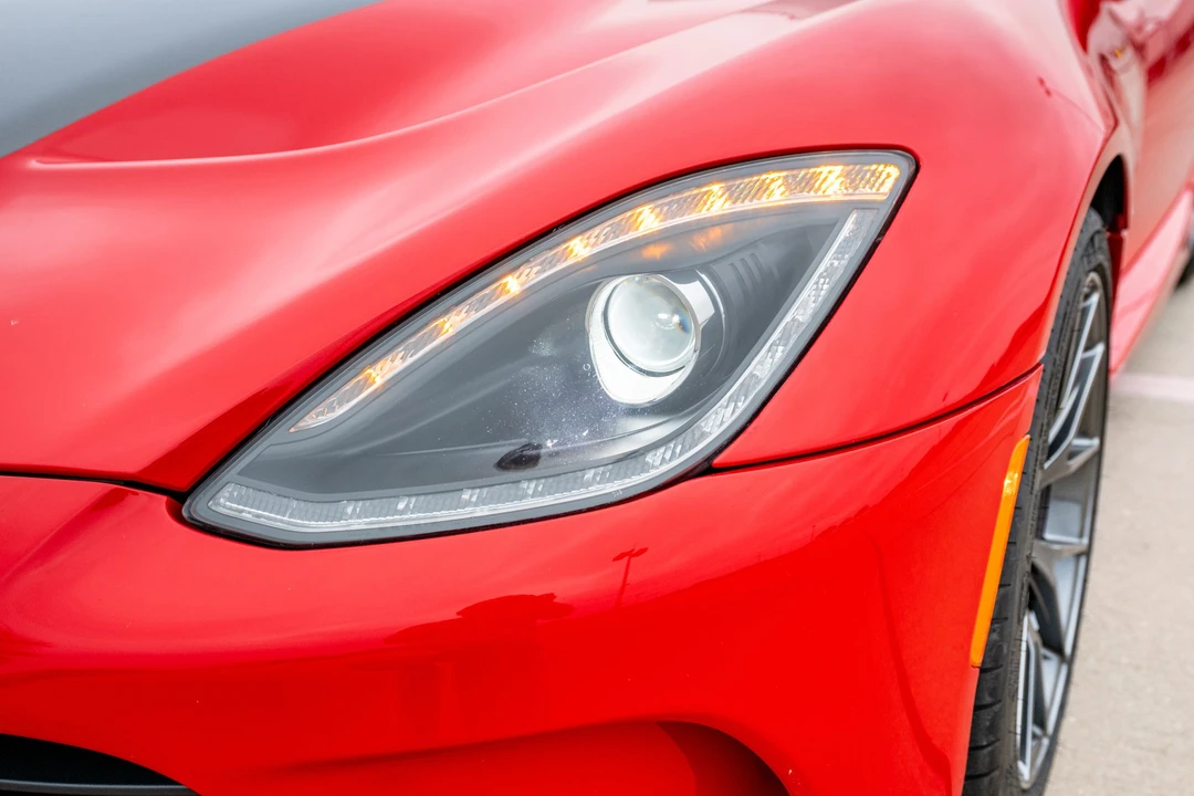 2015 Dodge Viper 5th Gen - Image 15 of 31