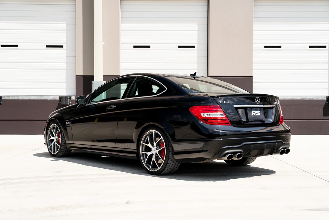 2015 Mercedes-Benz W204 C 63 AMG - Image 8 of 31