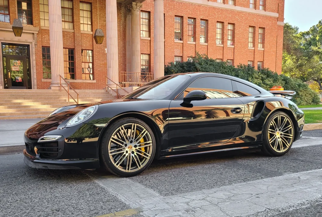 2015 Porsche 991 Turbo S - Image 5 of 6