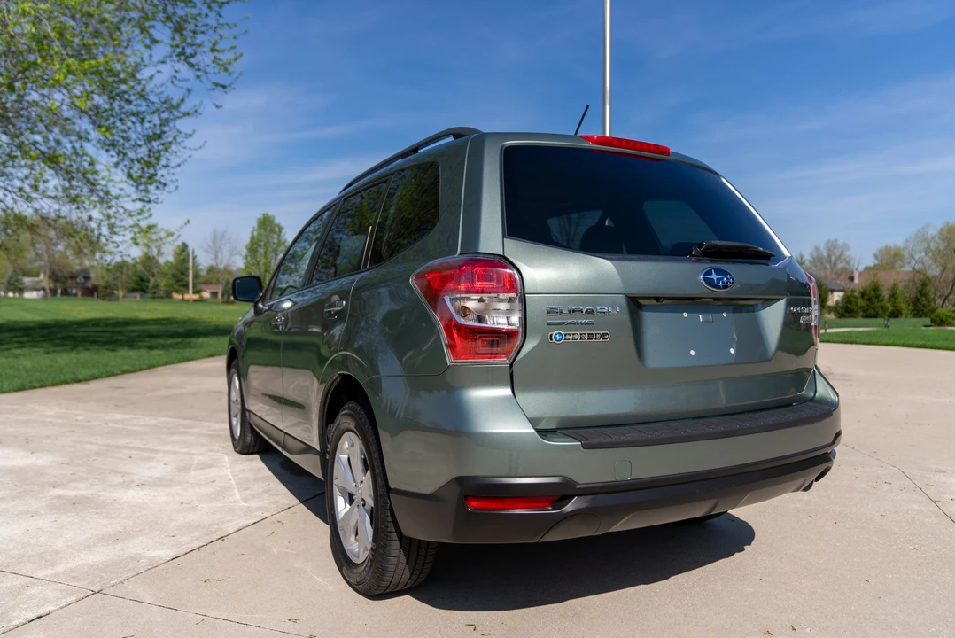 2015 Subaru Forester 4th Gen - Image 23 of 31