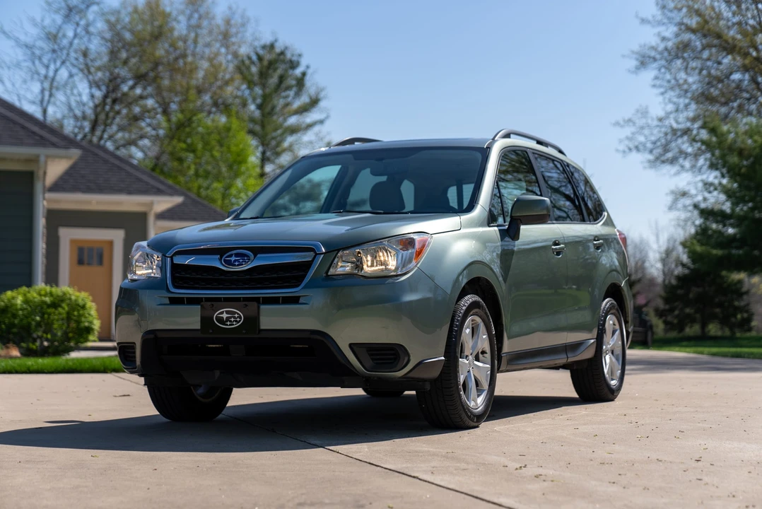 2015 Subaru Forester 4th Gen - Image 14 of 31