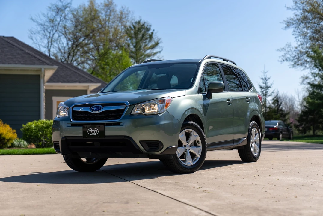 2015 Subaru Forester 4th Gen - Image 18 of 31