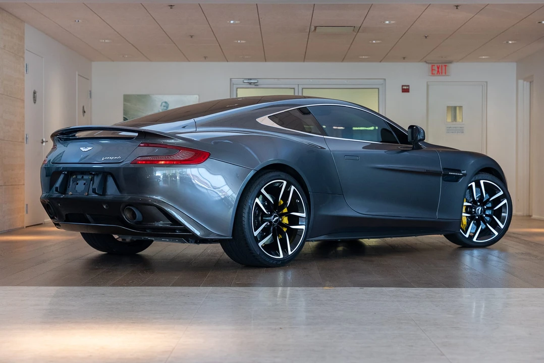 2016 Aston Martin Vanquish 2nd Gen - Image 14 of 31