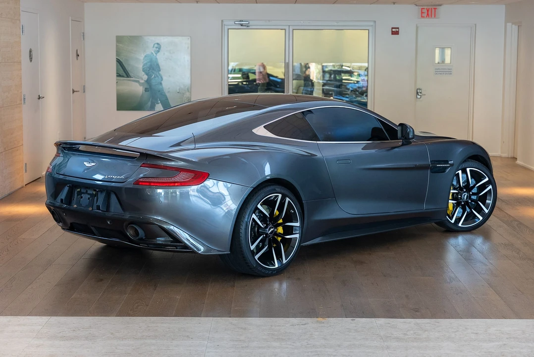 2016 Aston Martin Vanquish 2nd Gen - Image 15 of 31