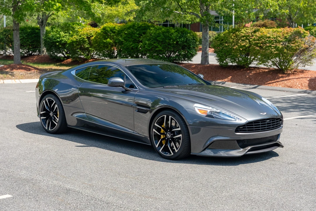 2016 Aston Martin Vanquish 2nd Gen - Image 19 of 31