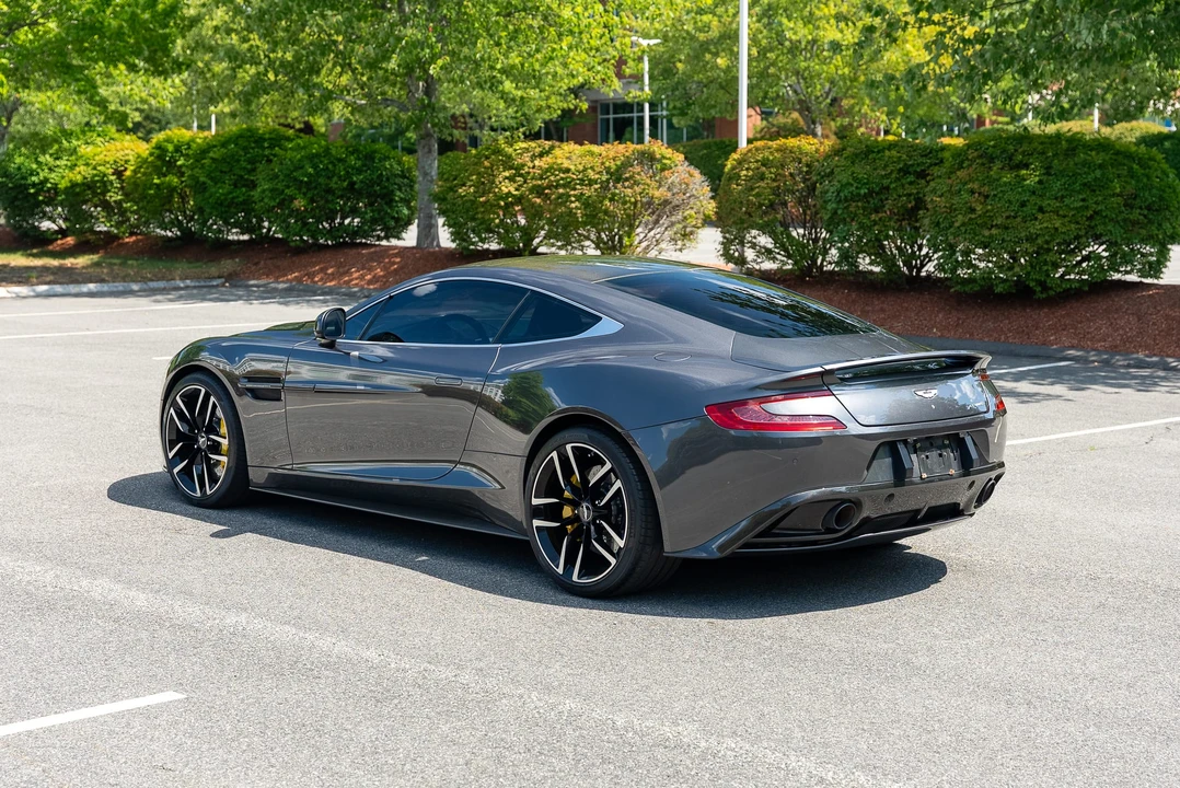 2016 Aston Martin Vanquish 2nd Gen - Image 27 of 31