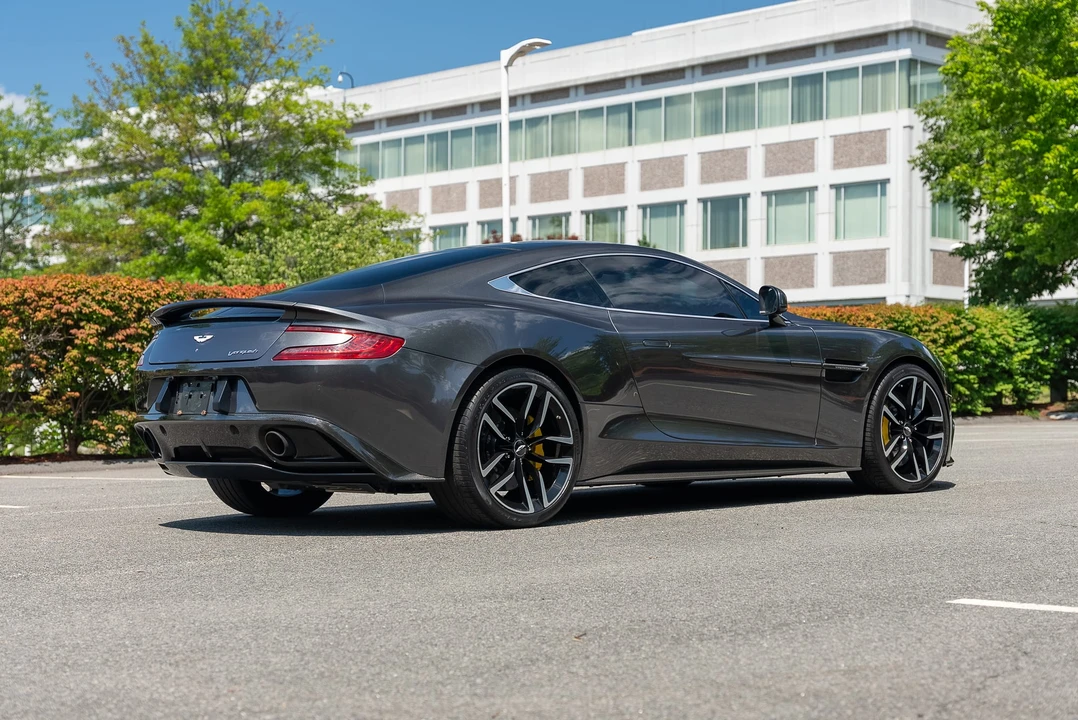 2016 Aston Martin Vanquish 2nd Gen - Image 30 of 31