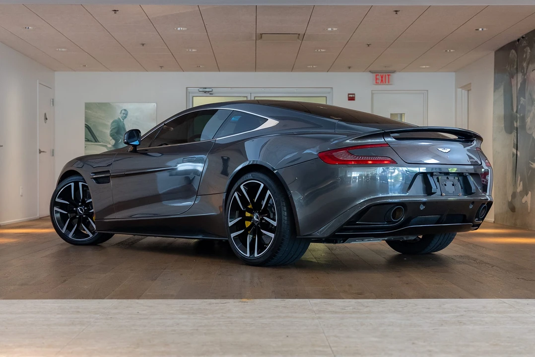 2016 Aston Martin Vanquish 2nd Gen - Image 10 of 31