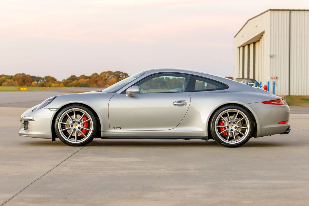 2016 Porsche 991 Carrera GTS - Image 17 of 31