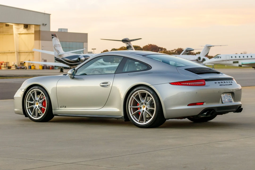 2016 Porsche 991 Carrera GTS - Image 2 of 31