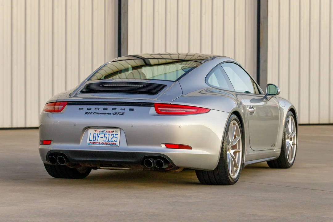 2016 Porsche 991 Carrera GTS - Image 25 of 31