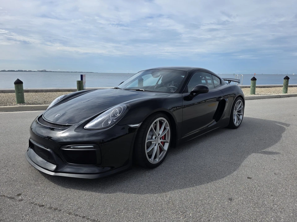 2016 Porsche 981 Cayman GT4 - Image 4 of 31