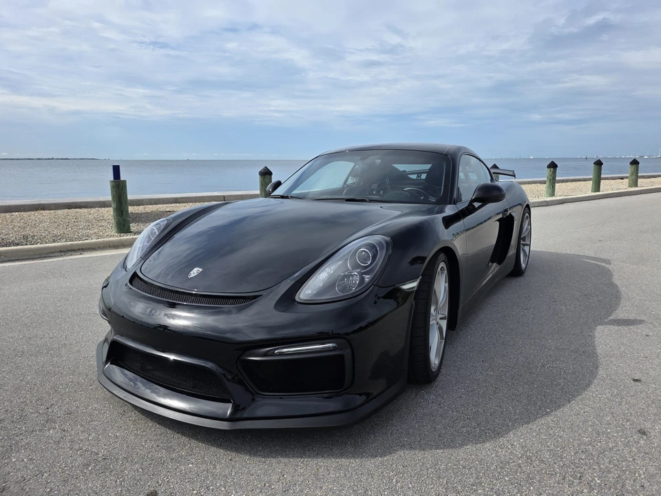 2016 Porsche 981 Cayman GT4 - Image 6 of 31