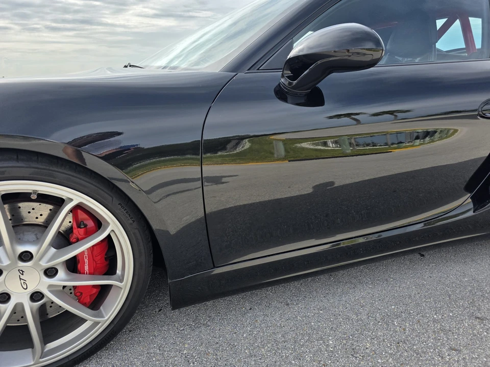 2016 Porsche 981 Cayman GT4 - Image 24 of 31