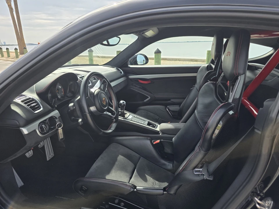 2016 Porsche 981 Cayman GT4 - Image 31 of 31
