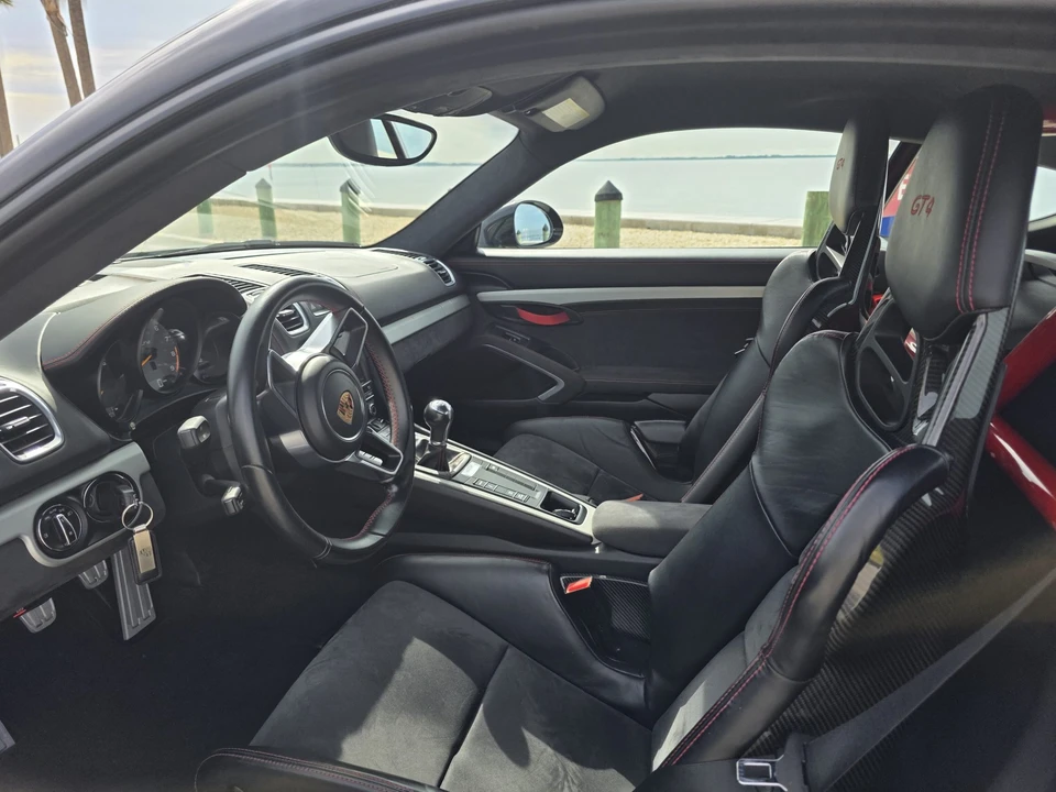 2016 Porsche 981 Cayman GT4 - Image 30 of 31