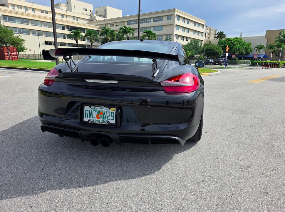 2016 Porsche 981 Cayman GT4 - Image 19 of 31