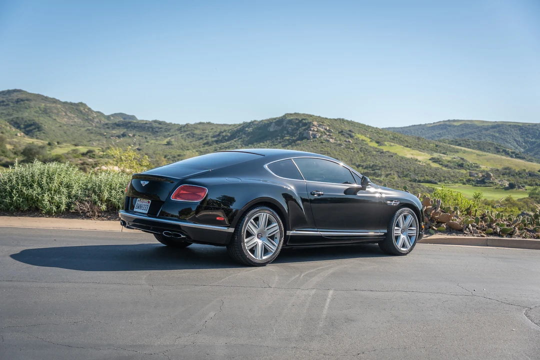 2017 Bentley Continental GT V8 2nd Gen - Image 22 of 31
