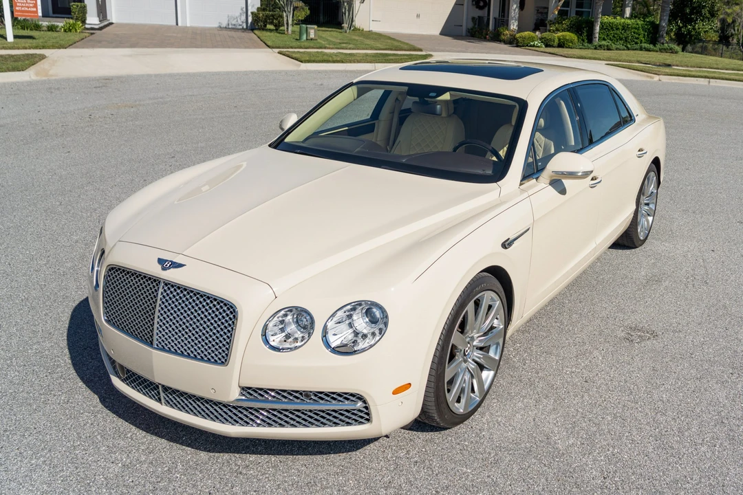 2017 Bentley Continental Flying Spur - Image 3 of 31
