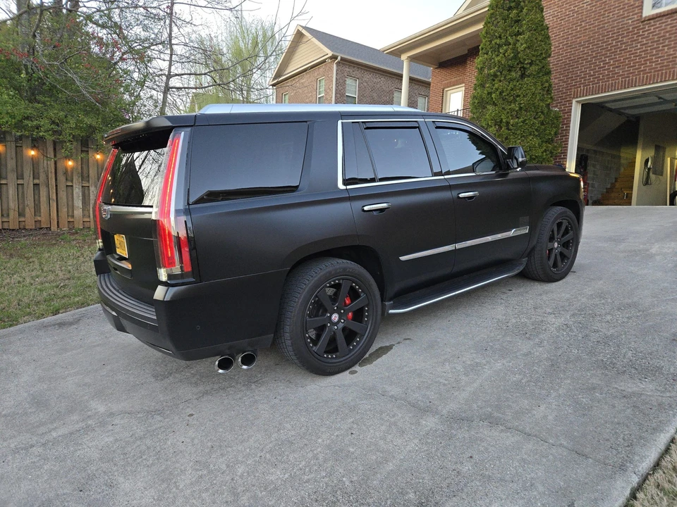 2017 Cadillac Escalade 4th Gen - Image 17 of 31