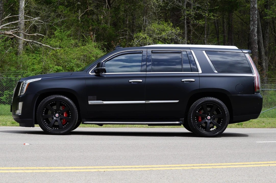 2017 Cadillac Escalade 4th Gen - Image 29 of 31