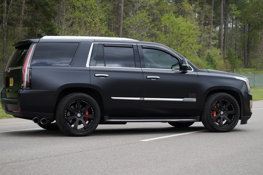 2017 Cadillac Escalade 4th Gen - Image 15 of 31
