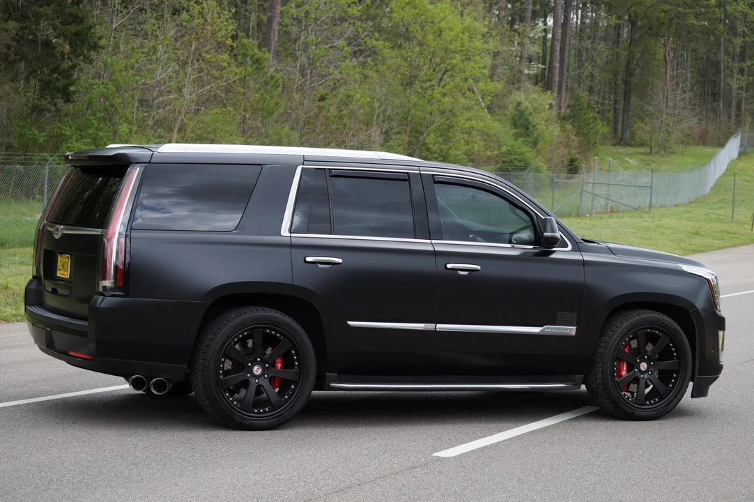 2017 Cadillac Escalade 4th Gen - Image 16 of 31