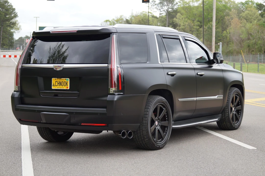 2017 Cadillac Escalade 4th Gen - Image 19 of 31