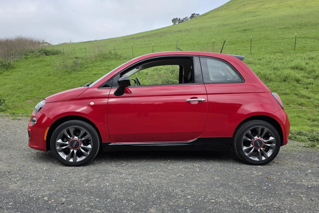 2017 Fiat 500 - Image 9 of 31