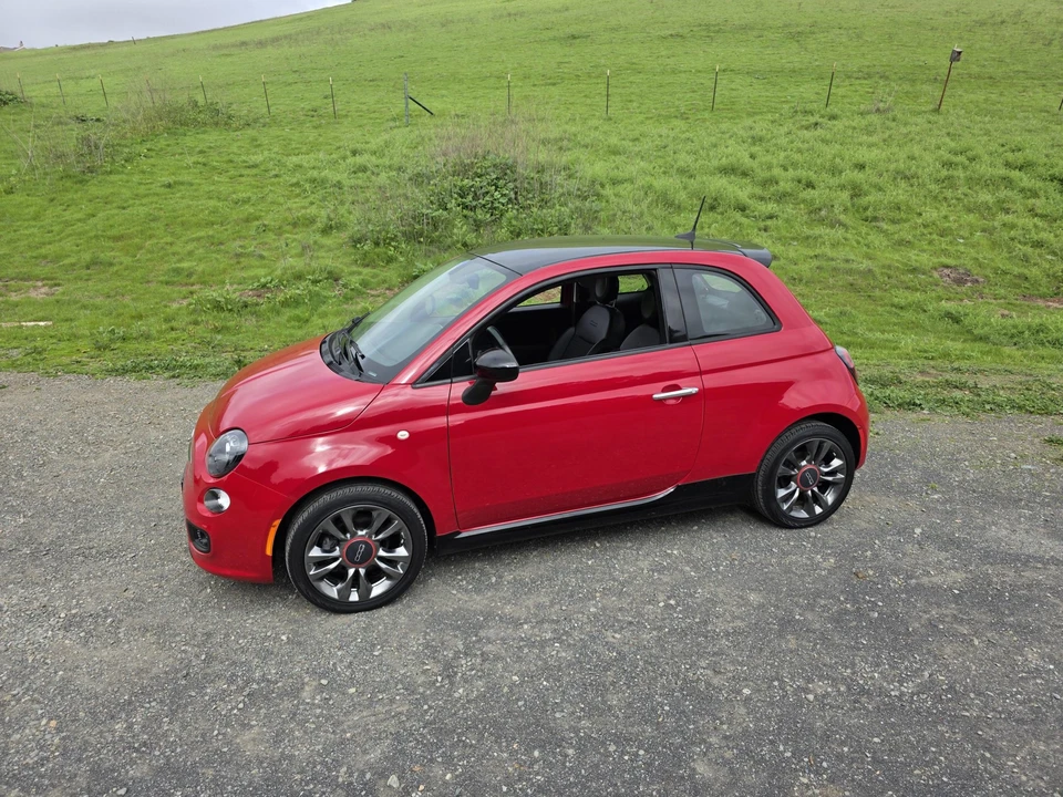 2017 Fiat 500 - Image 27 of 31