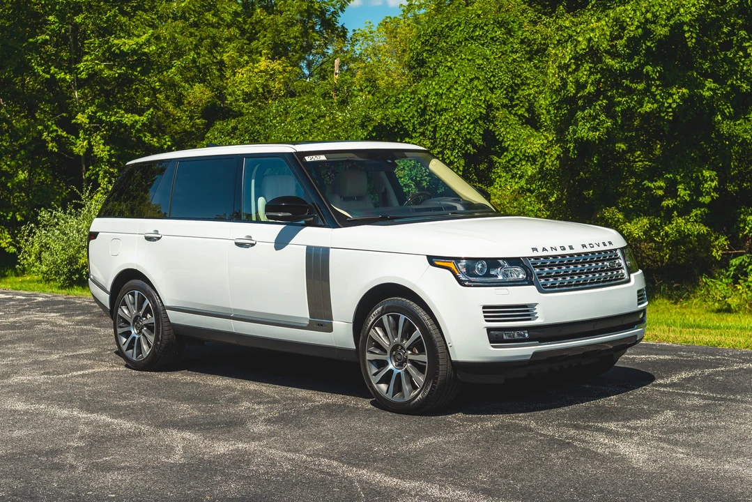 2017 Land Rover Range Rover L405 - Image 27 of 31