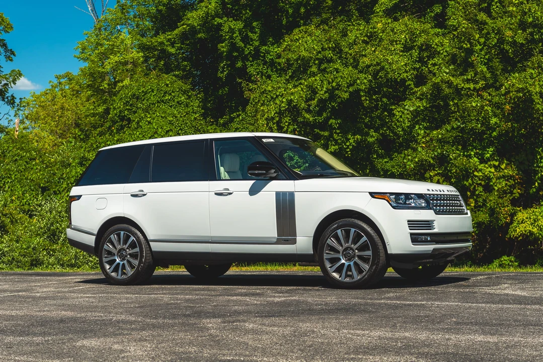 2017 Land Rover Range Rover L405 - Image 23 of 31