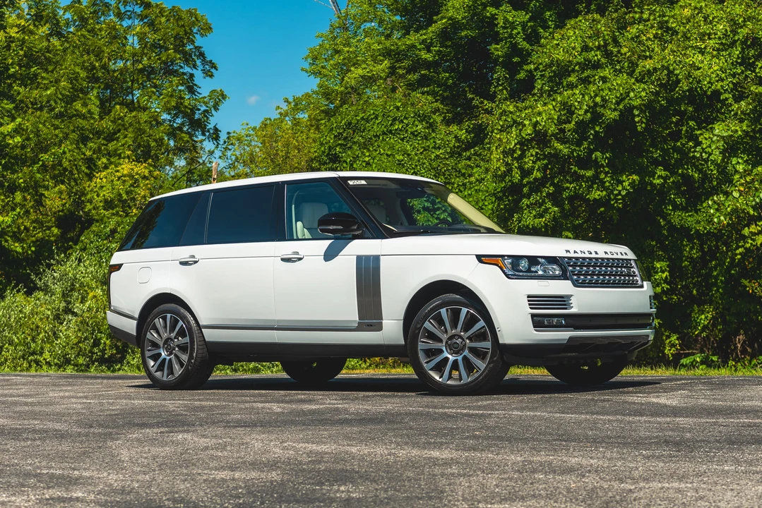 2017 Land Rover Range Rover L405 - Image 26 of 31