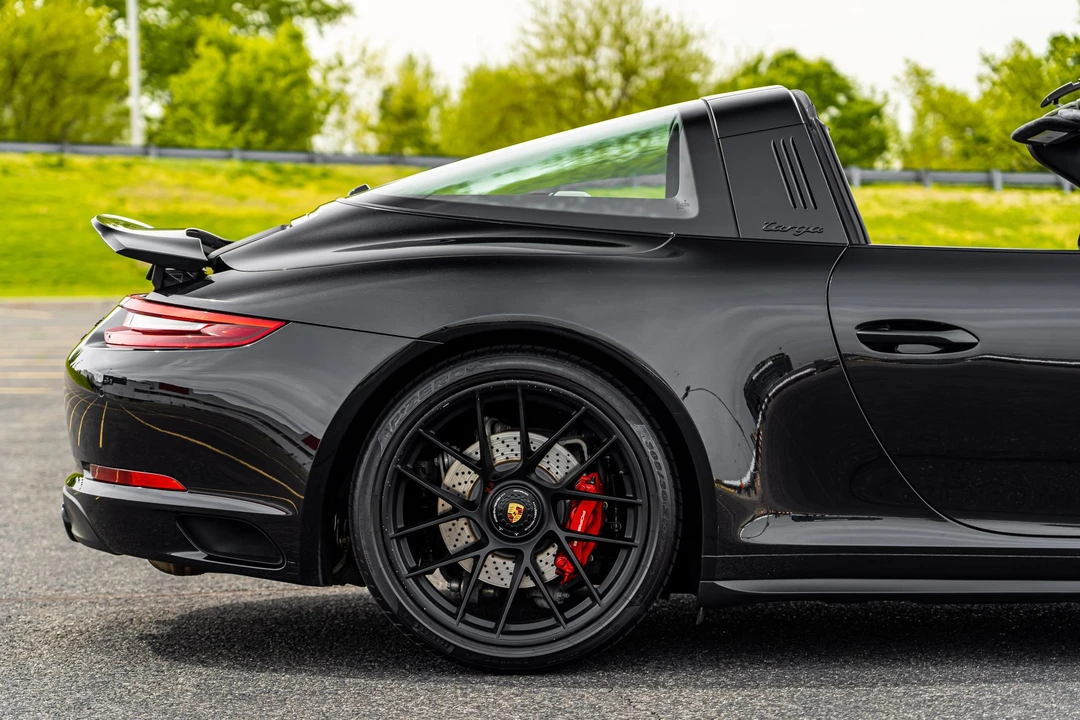 2018 Porsche 991 Targa 4 GTS - Image 22 of 31