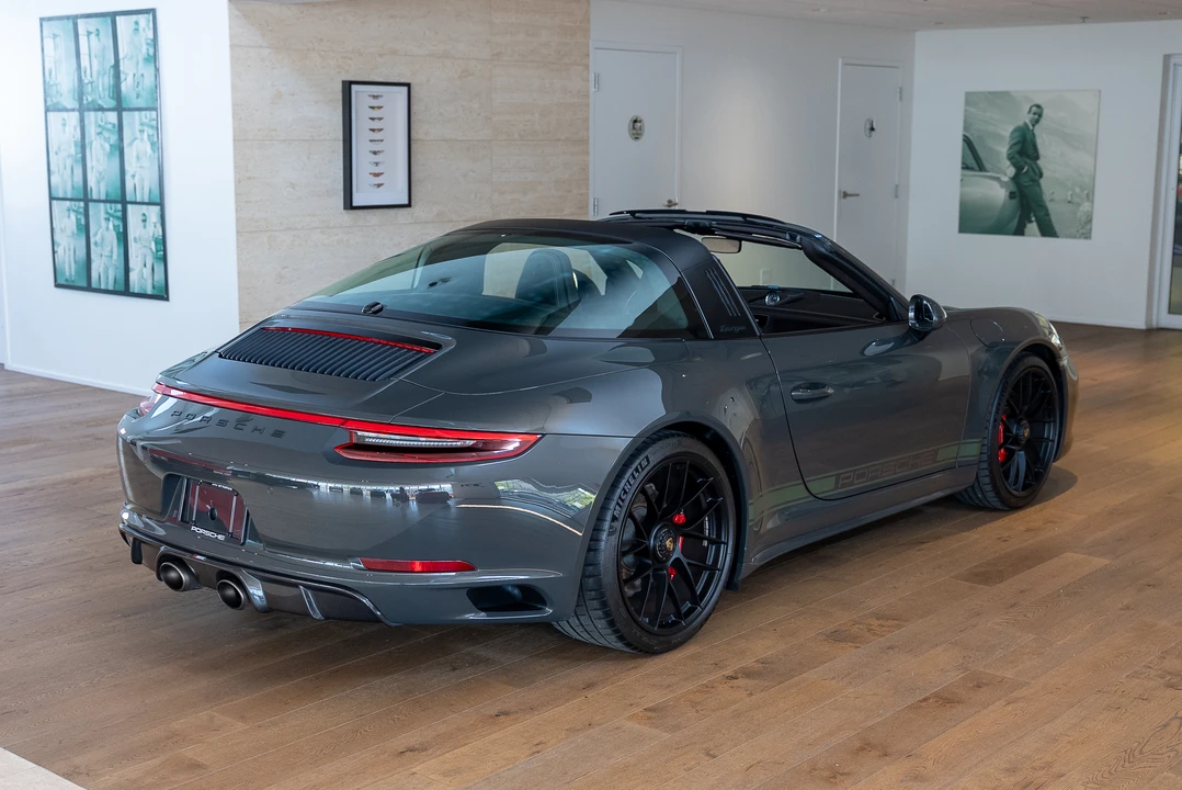2018 Porsche 991 Targa 4 GTS - Image 27 of 31
