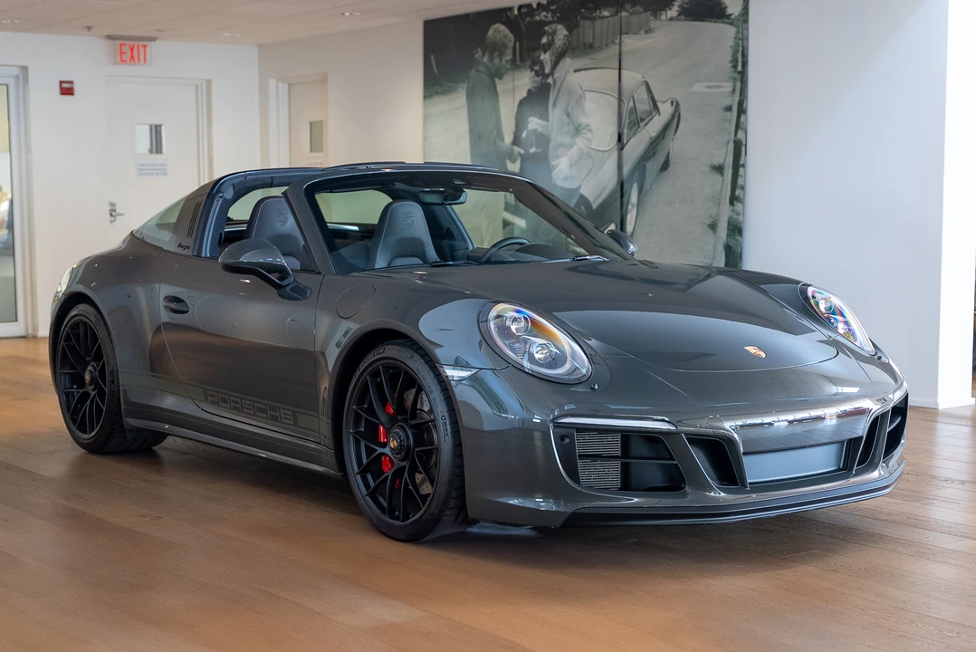 2018 Porsche 991 Targa 4 GTS - Image 24 of 31