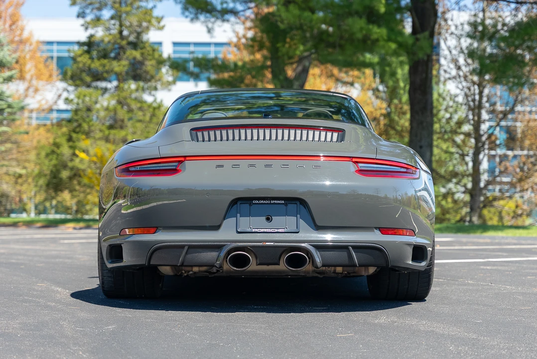 2018 Porsche 991 Targa 4 GTS - Image 14 of 31