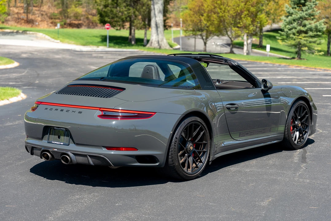 2018 Porsche 991 Targa 4 GTS - Image 10 of 31