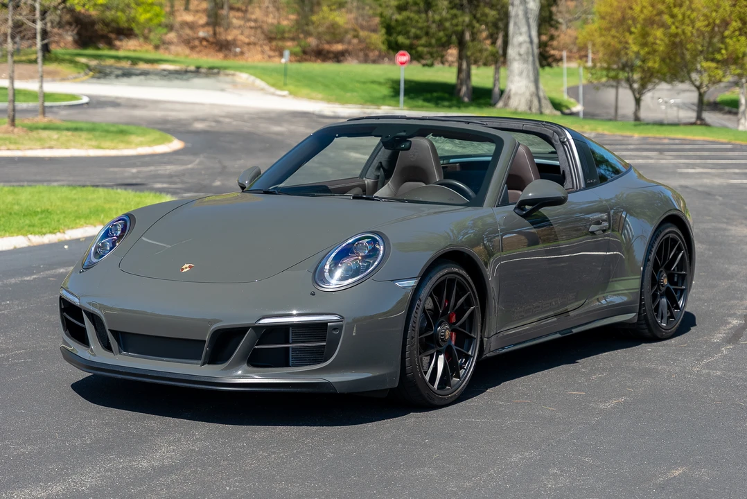 2018 Porsche 991 Targa 4 GTS - Image 2 of 31