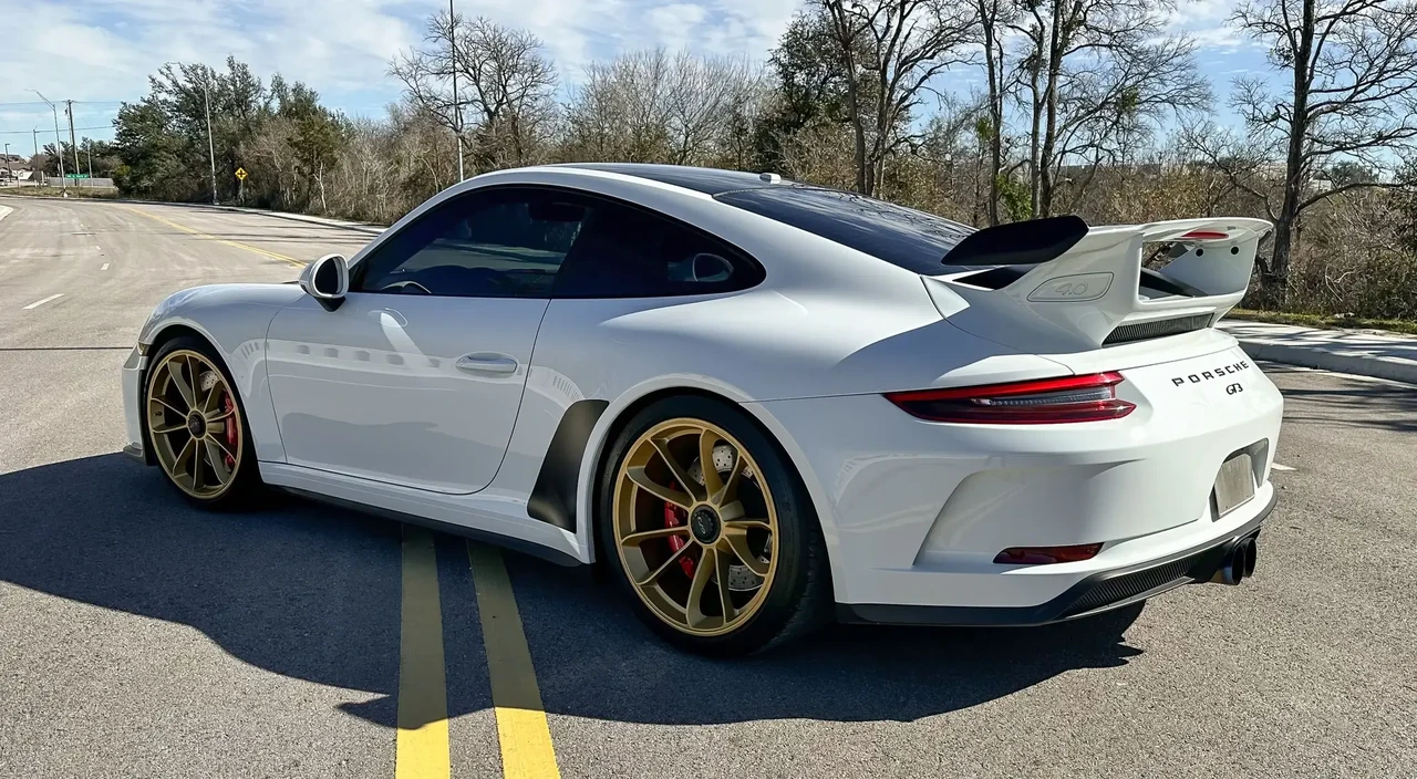 2018 Porsche 991 GT3 - Image 4 of 6