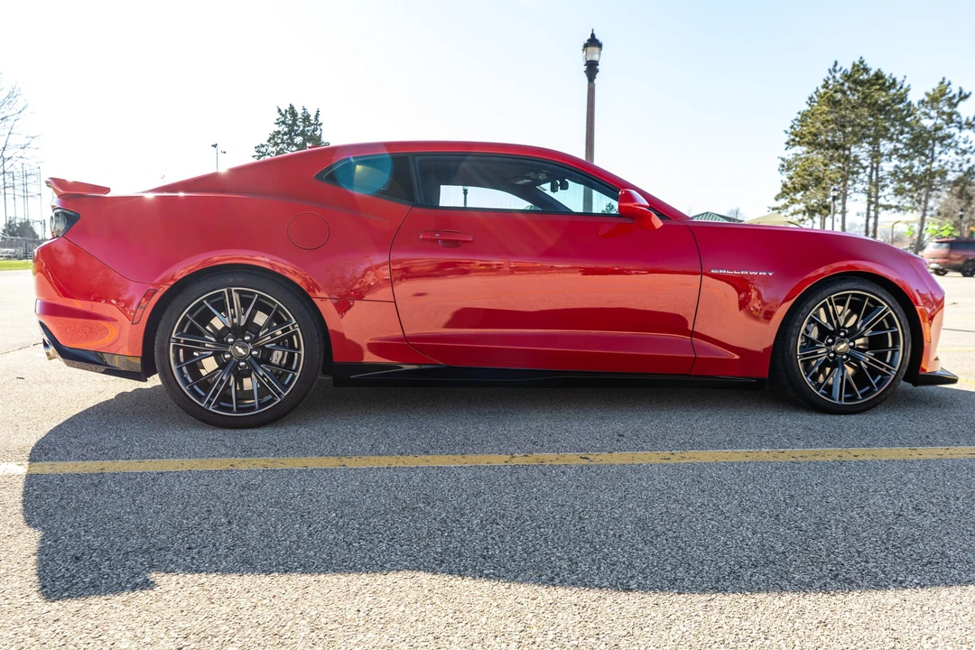 2019 Chevrolet Camaro ZL1 6th Gen - Image 6 of 31