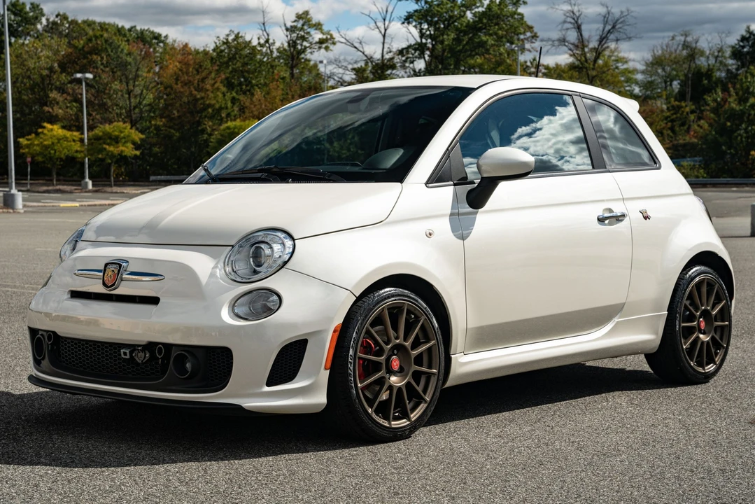 2019 Fiat Abarth 500 - Image 4 of 31