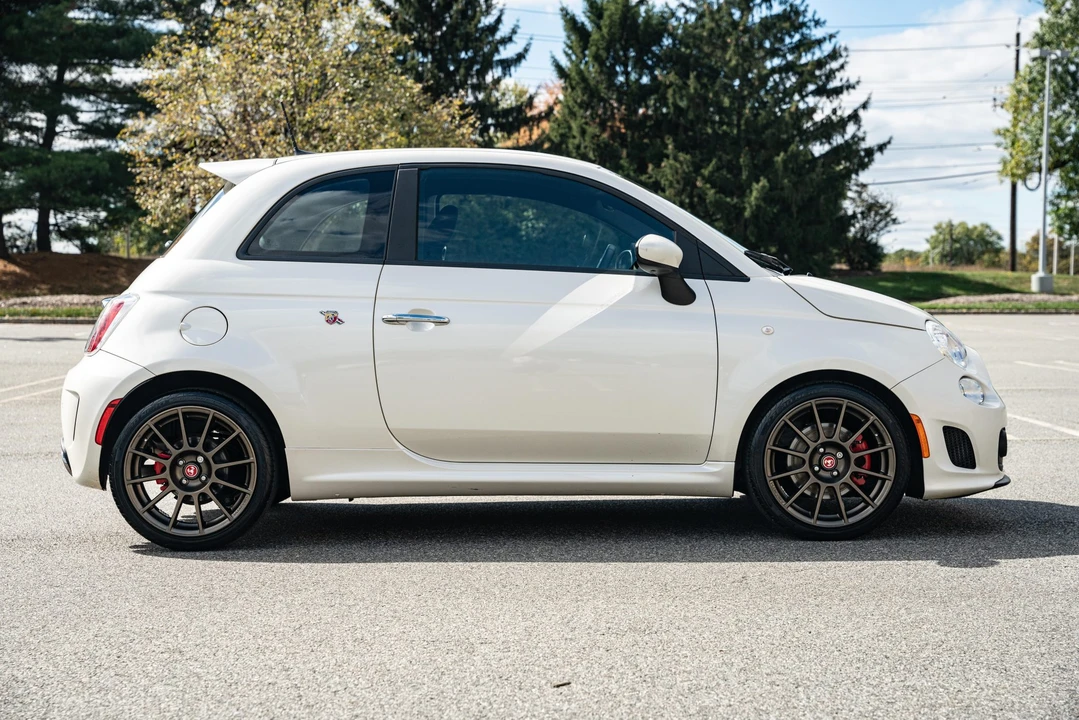 2019 Fiat Abarth 500 - Image 10 of 31