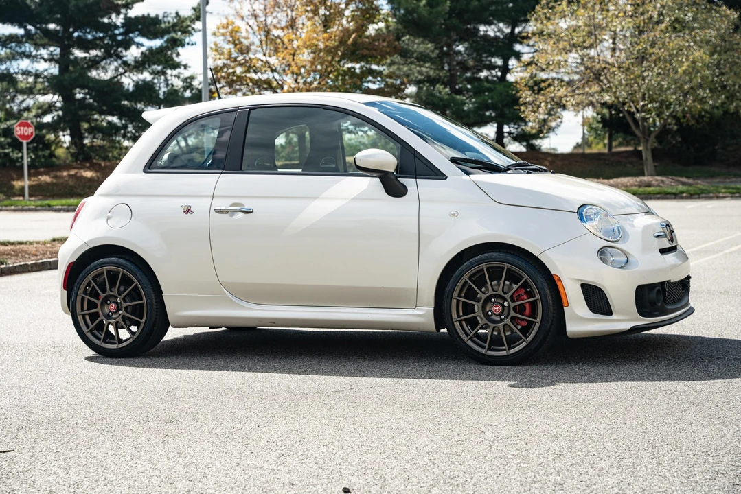 2019 Fiat Abarth 500 - Image 9 of 31