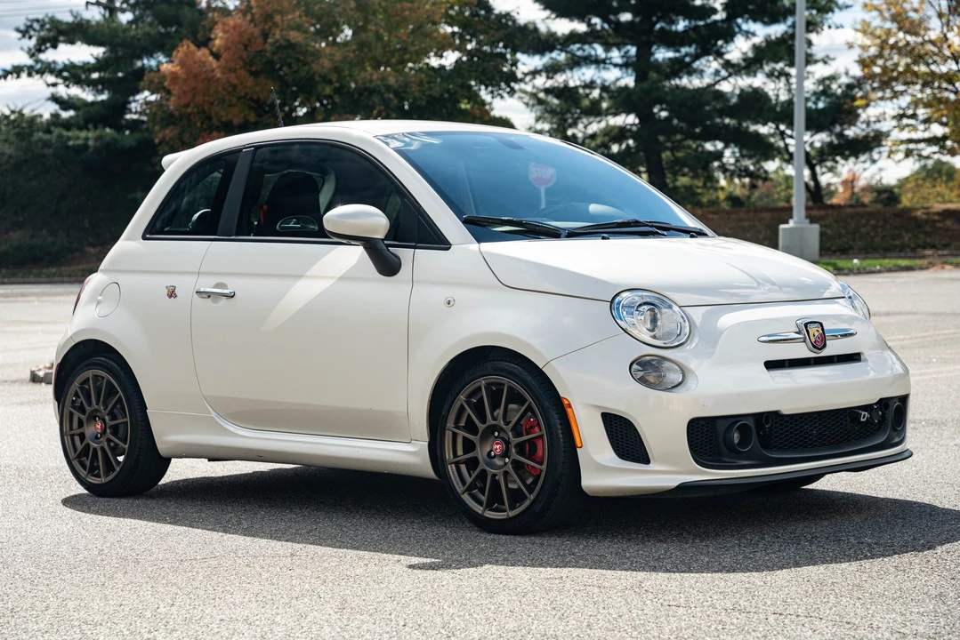 2019 Fiat Abarth 500 - Image 8 of 31