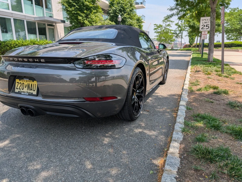 2019 Porsche 718 Boxster S - Image 28 of 31
