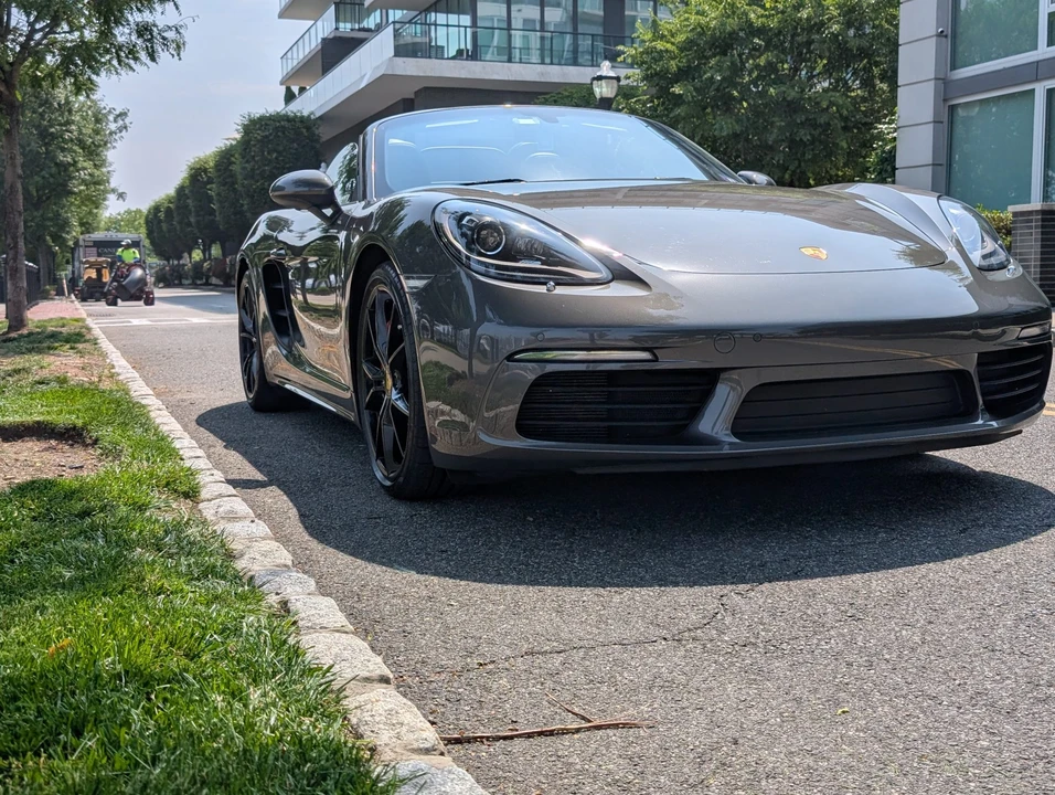 2019 Porsche 718 Boxster S - Image 10 of 31